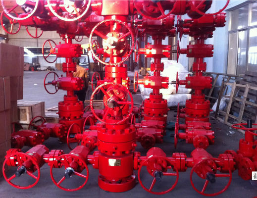 Wellhead Devices Gas Production Christmas Tree In Oil Field
